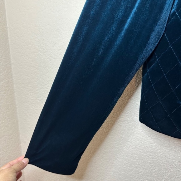 NEW Susan Graver Quilted Velour Green Short Blazer Womens XL Holiday Cocktail - Picture 7 of 15